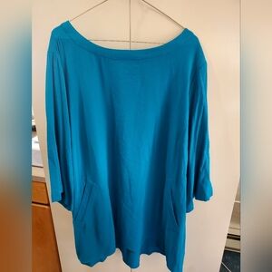 Women's Blue Top